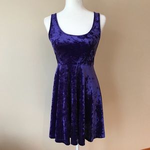 COPY - PACSUN Nollie crushed velvet babydoll dress